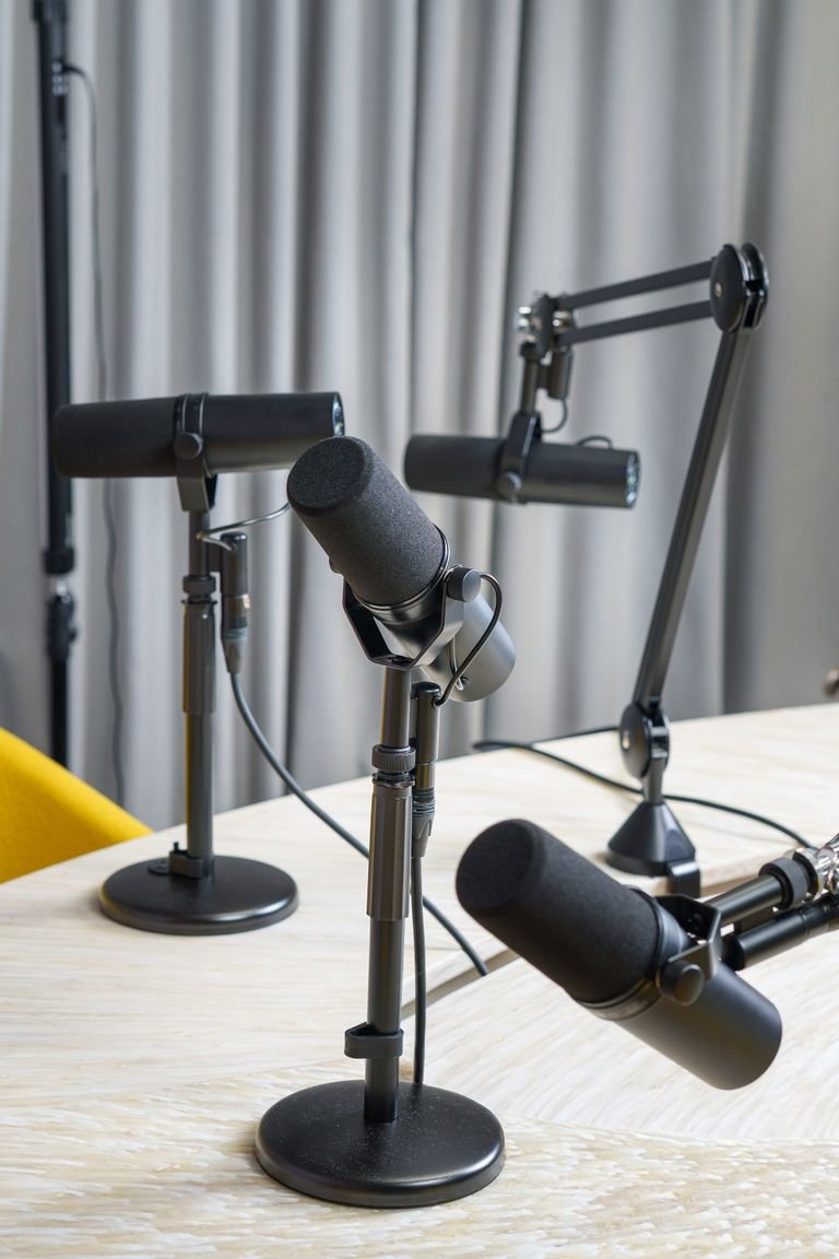 ElevenLabs vs Murf compared for AI voice generation cost per minute